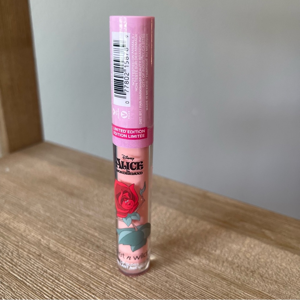 wet n wild Alice in Wonderland Makeup Set - Picture 14 of 16